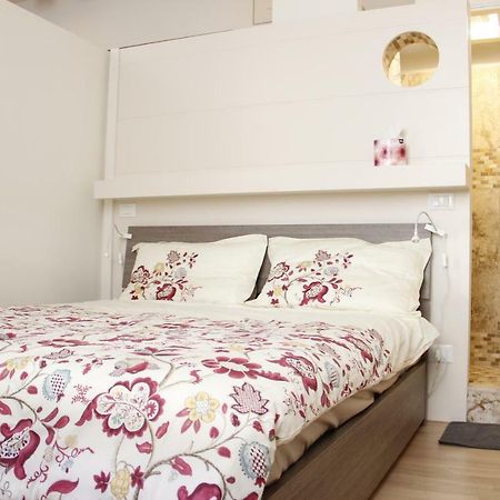 Art Apartment Porta A Prato Florence Exterior photo